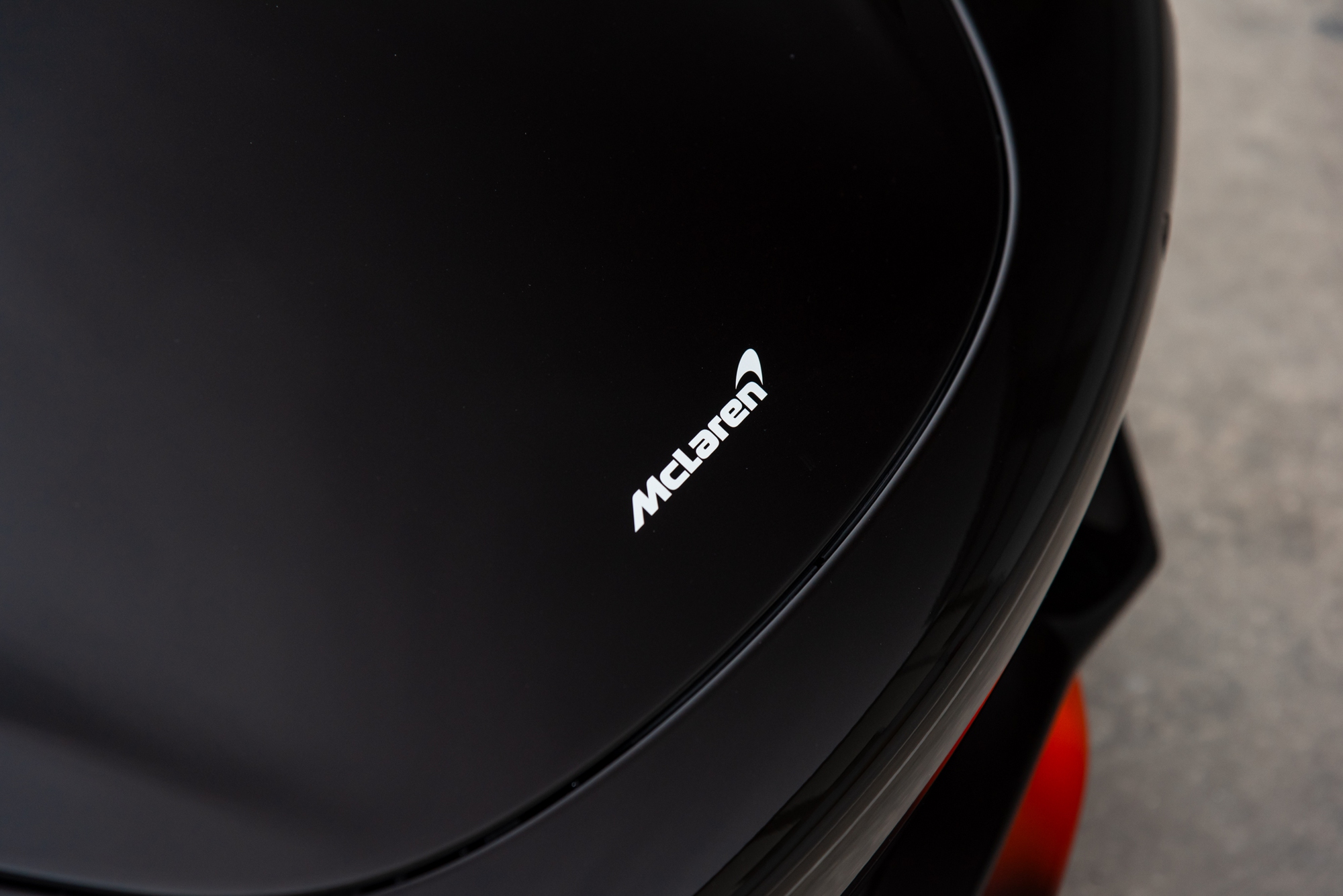 Đại gia Việt có thể trở thành người duy nhất trên thế giới sở hữu chiếc McLaren 750S này: Gần 30 tỷ, màu sơn cực độc cần 260 giờ hoàn thiện- Ảnh 11. Đại gia Việt có thể trở thành người duy nhất trên thế giới sở hữu chiếc McLaren 750S này: Gần 30 tỷ, màu sơn cực độc cần 260 giờ hoàn thiện- Ảnh 11.