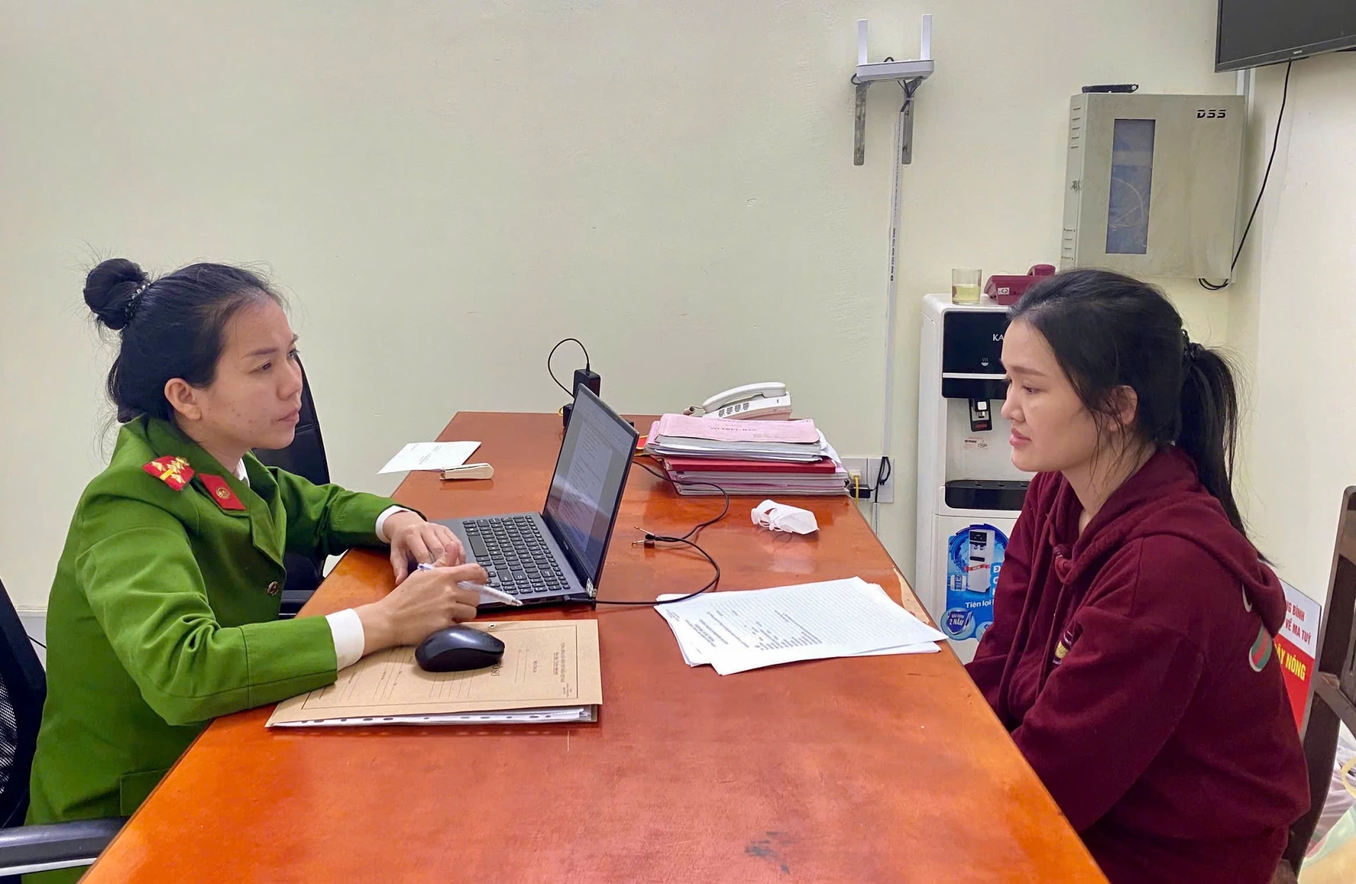 "Người đẹp" Phan C&ocirc;ng Ho&agrave;i Giang ra đầu th&uacute; sau phi vụ tại King Club Quảng B&igrave;nh - Ảnh 1.