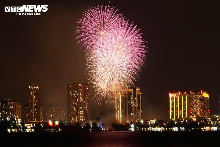 Lịch bắn ph&aacute;o hoa tại H&agrave; Nội dịp Tết Dương lịch 2026 - Ảnh 1.