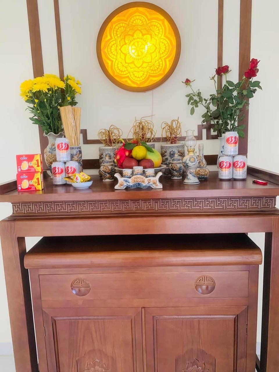 Thắp hương cuối năm: Mắc 1 LỖI n&agrave;y th&igrave; mọi nghi lễ coi như c&ocirc;ng cốc- Ảnh 1.