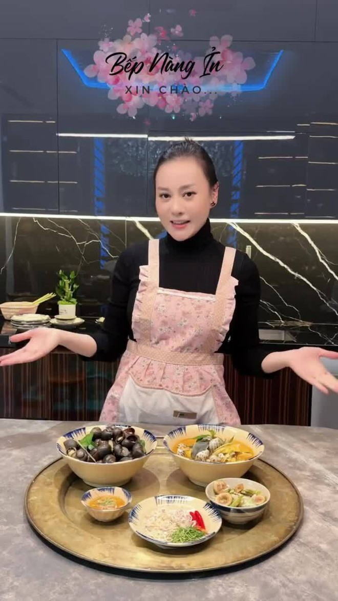 Chưa ai qua được Phương Oanh khoản này?- Ảnh 2. Chưa ai qua được Phương Oanh khoản này?- Ảnh 2.