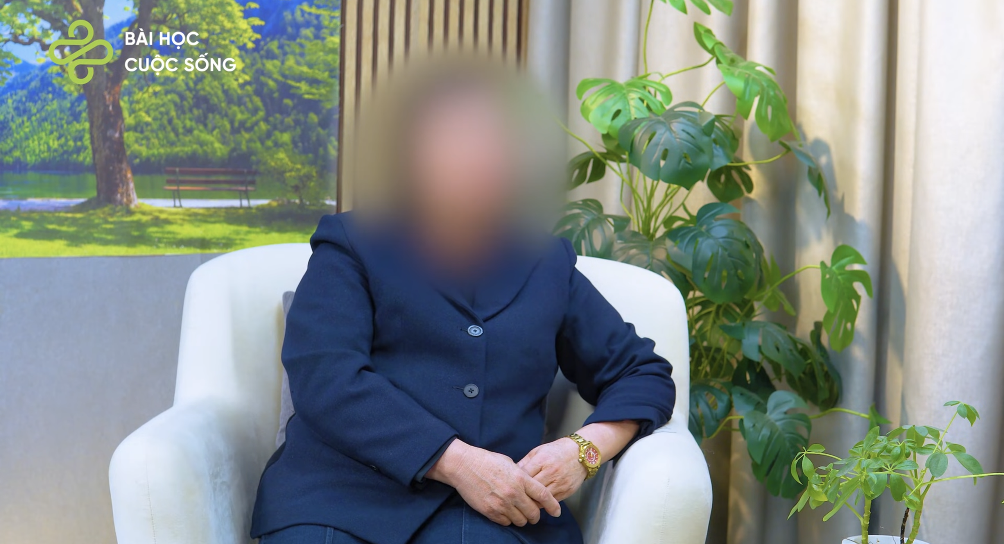 B&agrave; ngọai U60 ngoại t&igrave;nh, chồng ph&aacute;t hiện: C&acirc;u chuyện g&acirc;y x&ocirc;n xao - Ảnh 1.