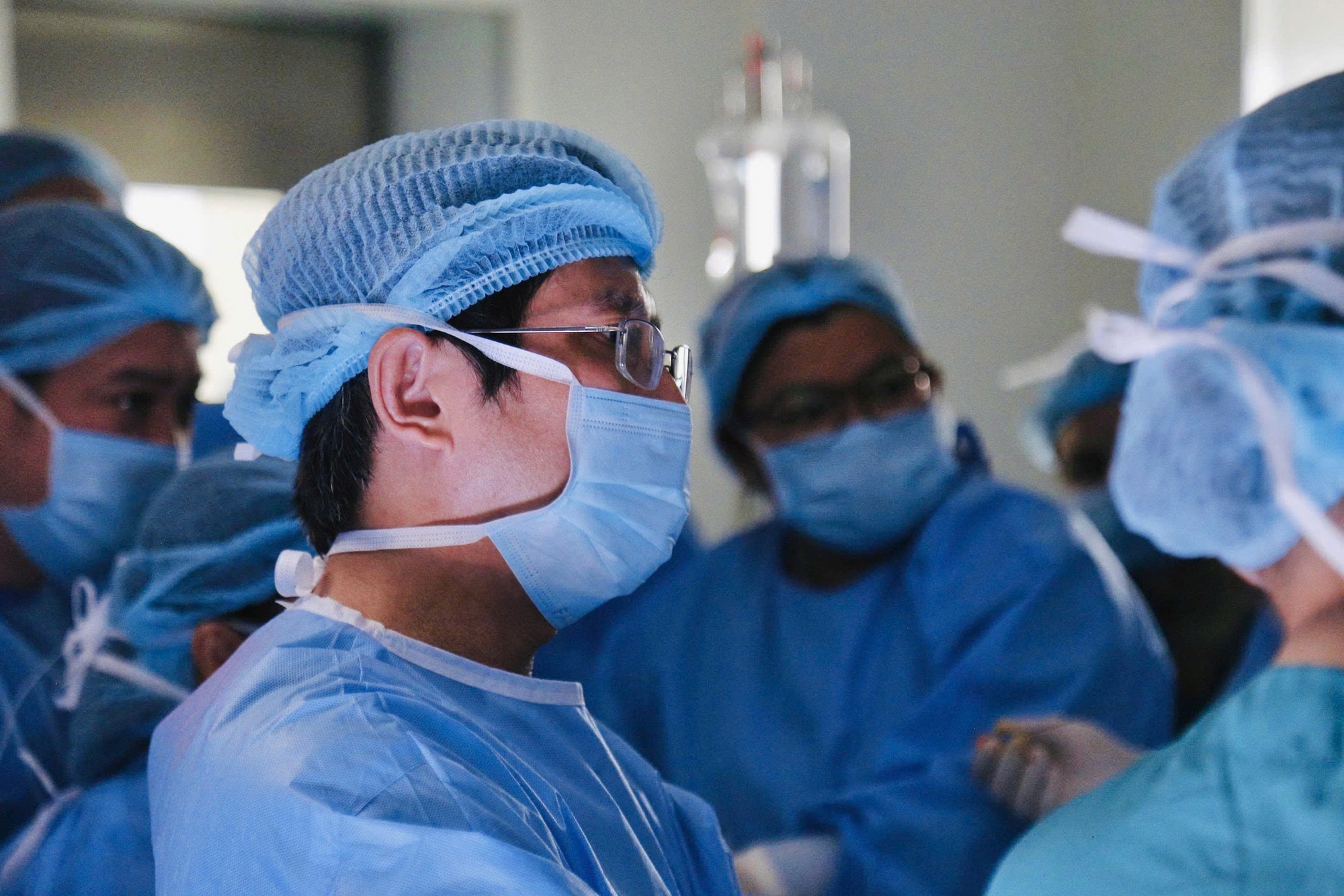 Cuộc sống hiện tại của em bé Singapore được thông tim từ trong bào thai: Những chuyện đẫm nước mắt lần đầu BS Việt lên tiếng- Ảnh 1.