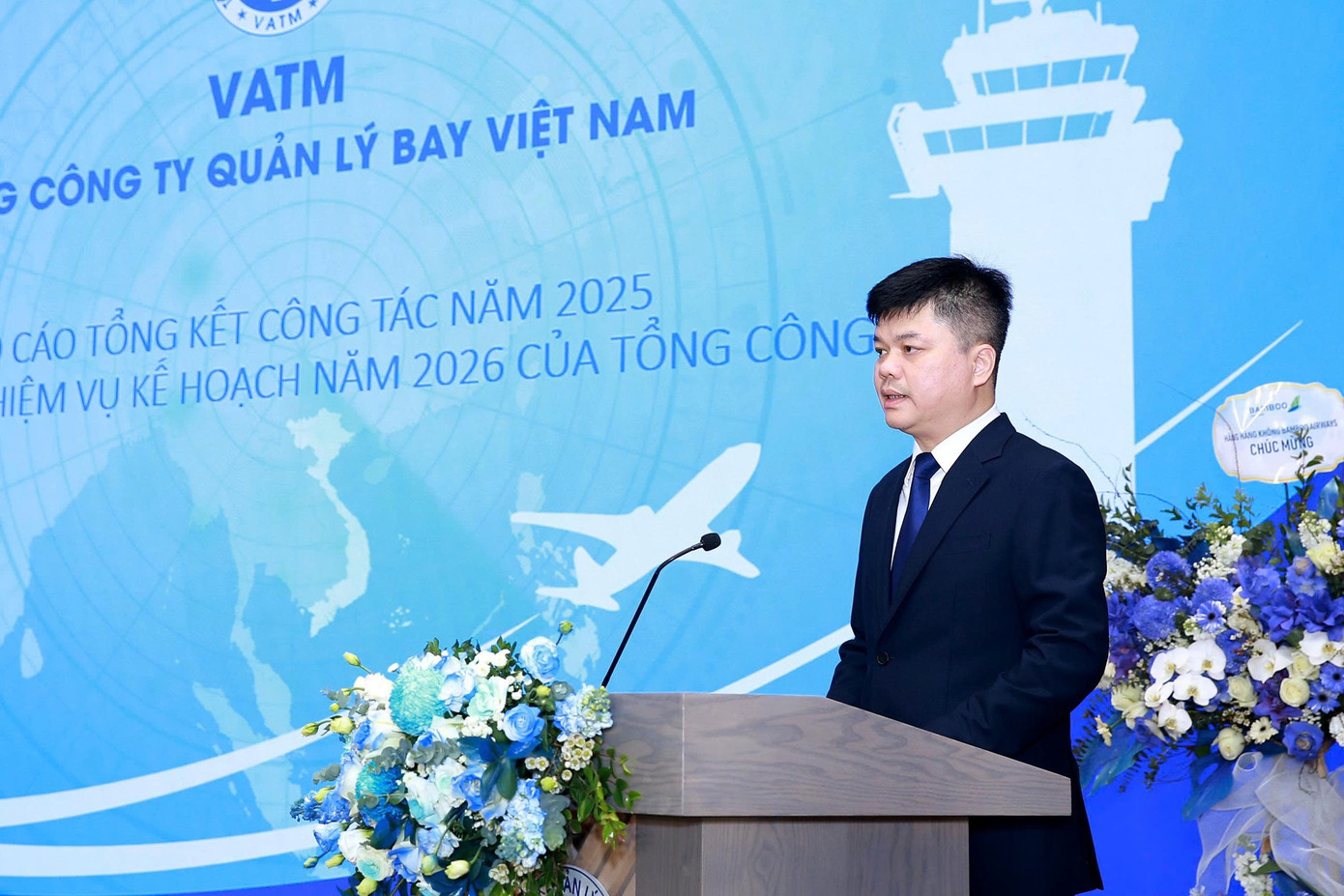 Việt Nam thống nhất với Singapore, Trung Quốc gi&atilde;n c&aacute;ch 20 dặm tr&ecirc;n đường bay trục - Ảnh 1.