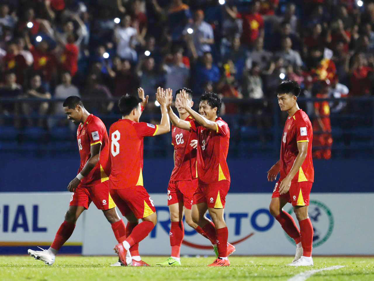 LĐBĐ ch&acirc;u &Aacute; c&oacute; thể kh&ocirc;ng xử thua Malaysia ở trận gặp đội tuyển Việt Nam? - Ảnh 1.