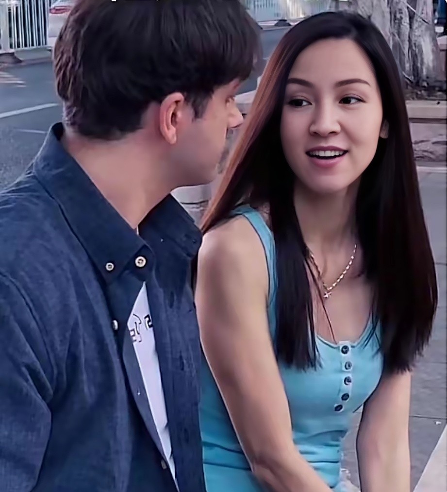 Mẹ đơn th&acirc;n vẫn khiến trai t&acirc;n k&eacute;m 16 tuổi m&ecirc; mẩn, hiện đ&atilde; gần 50 nhưng trẻ như g&aacute;i 18 v&igrave; 1 b&iacute; quyết- Ảnh 4.