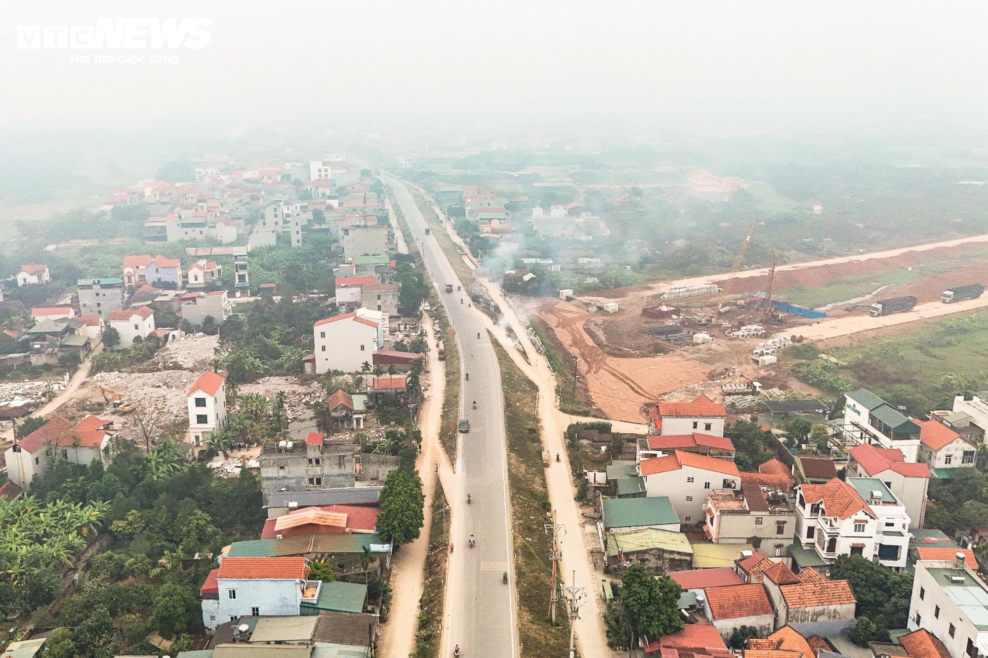 Cận cảnh công trường thi công cầu Hồng Hà gần 10 . 000 Tỷ đồng Tại sông Hồng - Ảnh 7.