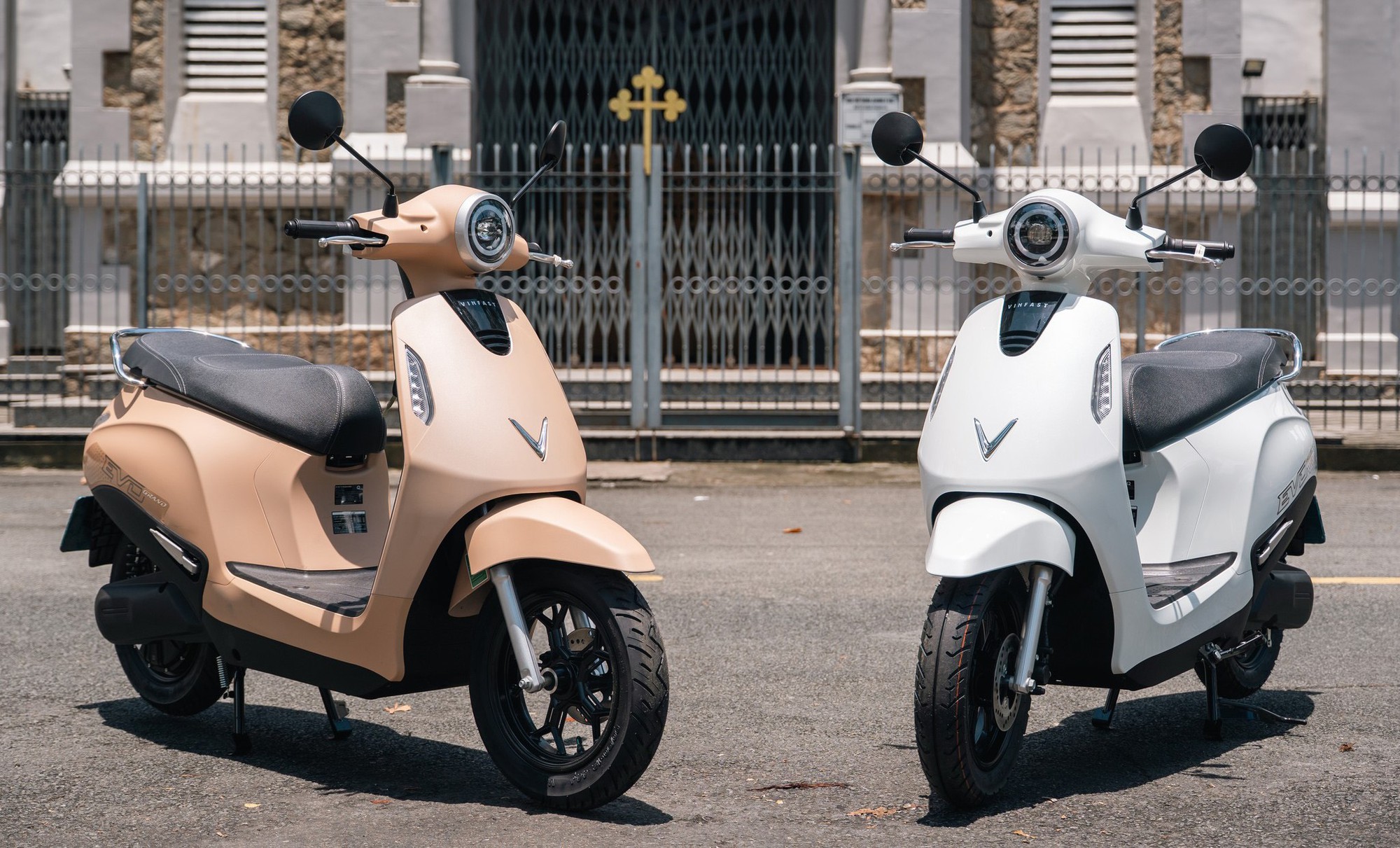 Xe m&aacute;y điện Honda giảm gi&aacute; 17 triệu đồng: Những '&ocirc;ng lớn' n&agrave;o sẽ lọt v&agrave;o tầm ngắm cạnh tranh? - Ảnh 2.