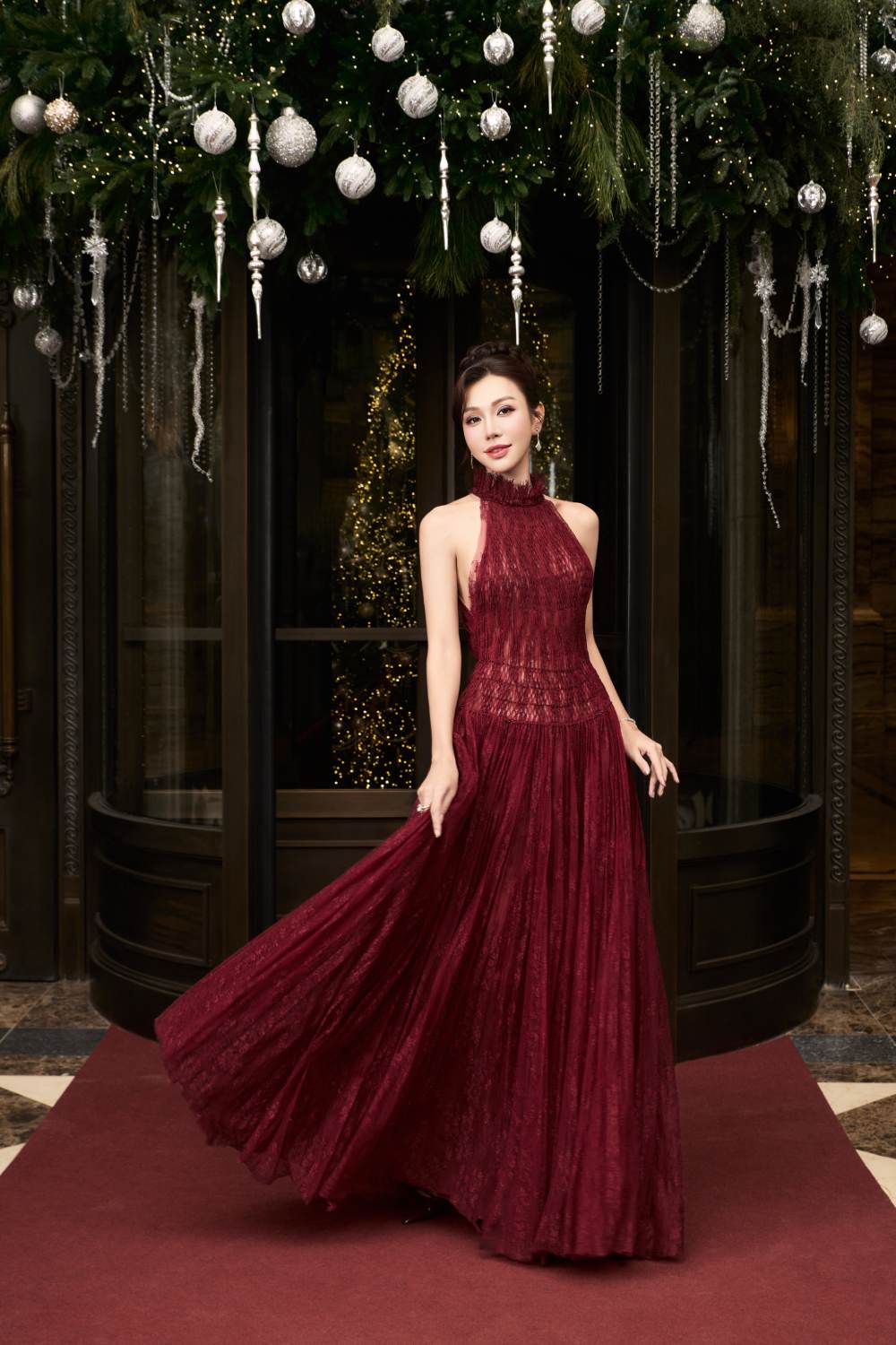 MC Golf Hải Anh tung loạt ảnh đón Giáng sinh, hé lộ hình ảnh chưa từng lặp lại - Ảnh 9.