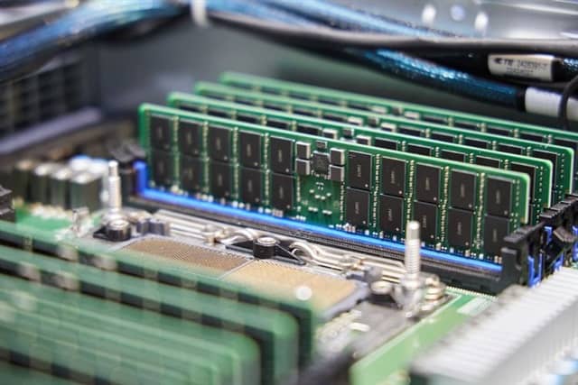 Kỷ Nguyên Ram Giá Rẻ Kết Thúc: Openai Nắm Độc Quyền 40 % Sản Lượng Dram Toàn Cầu - Ảnh 2.