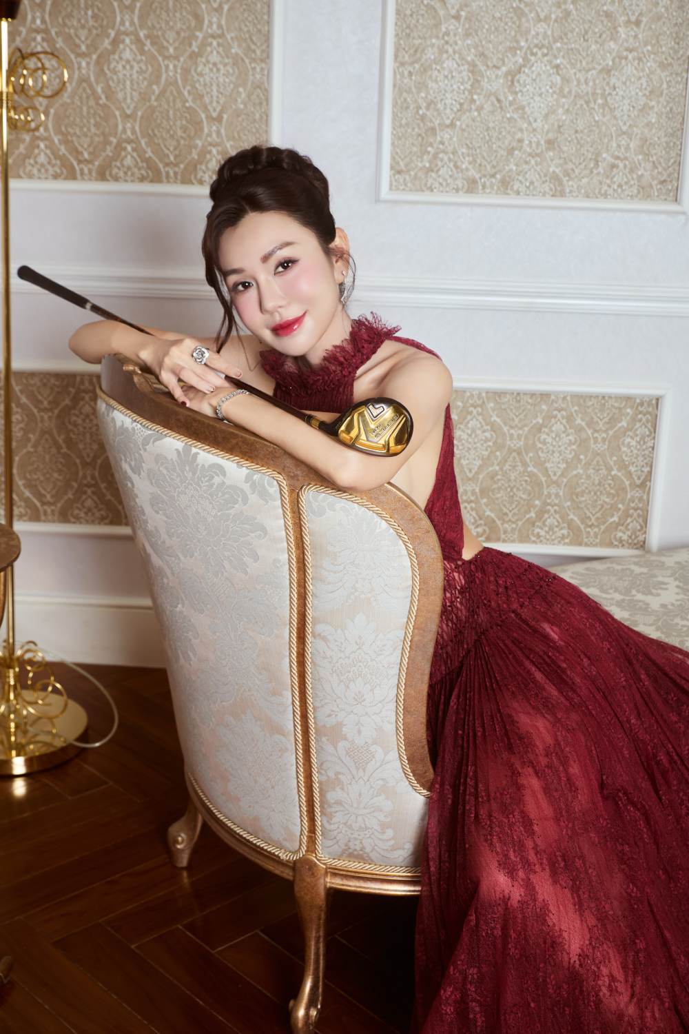 MC Golf Hải Anh tung loạt ảnh đón Giáng sinh, hé lộ hình ảnh chưa từng lặp lại - Ảnh 6.