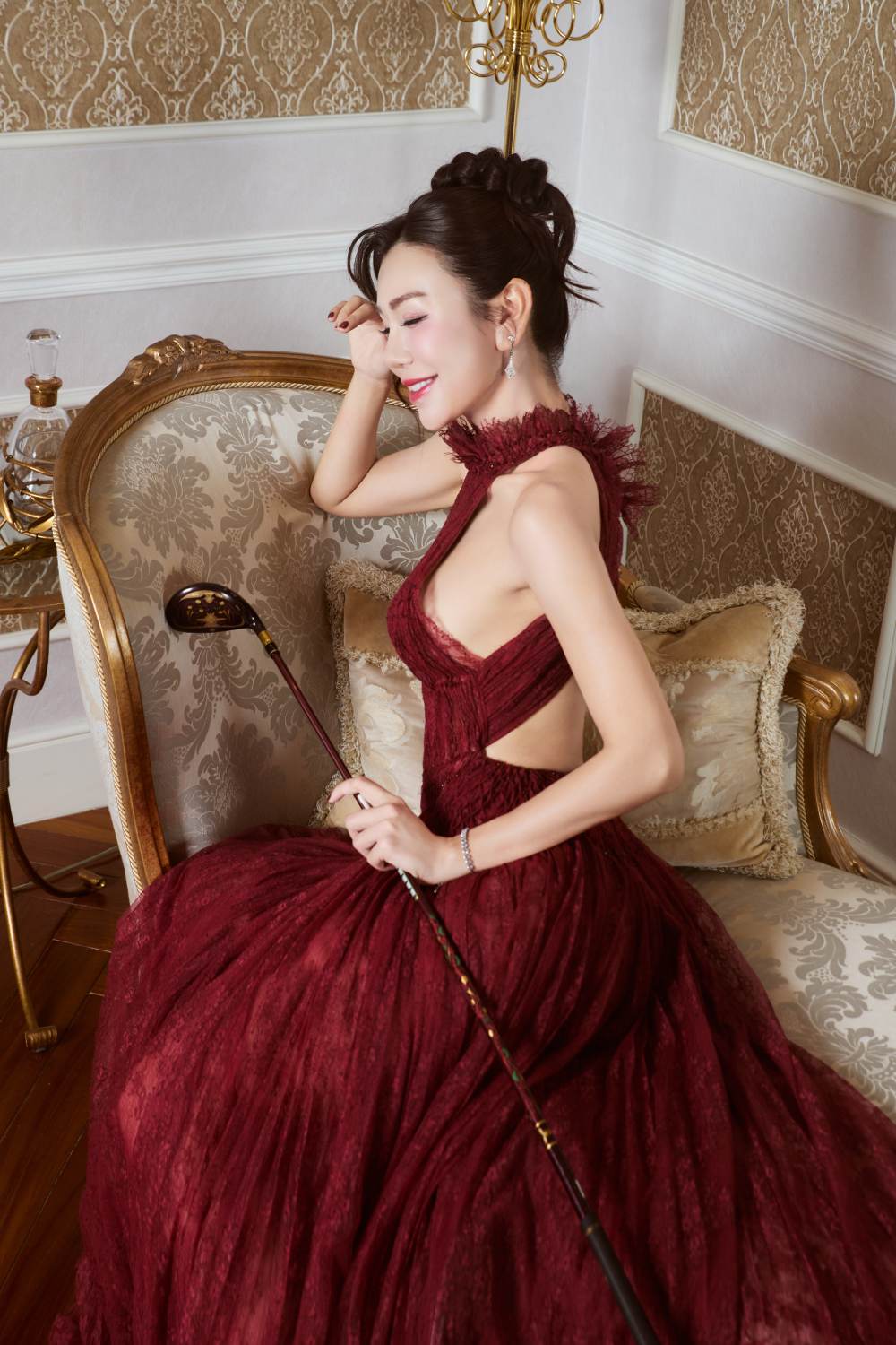 MC Golf Hải Anh tung loạt ảnh đón Giáng sinh, hé lộ hình ảnh chưa từng lặp lại - Ảnh 4.