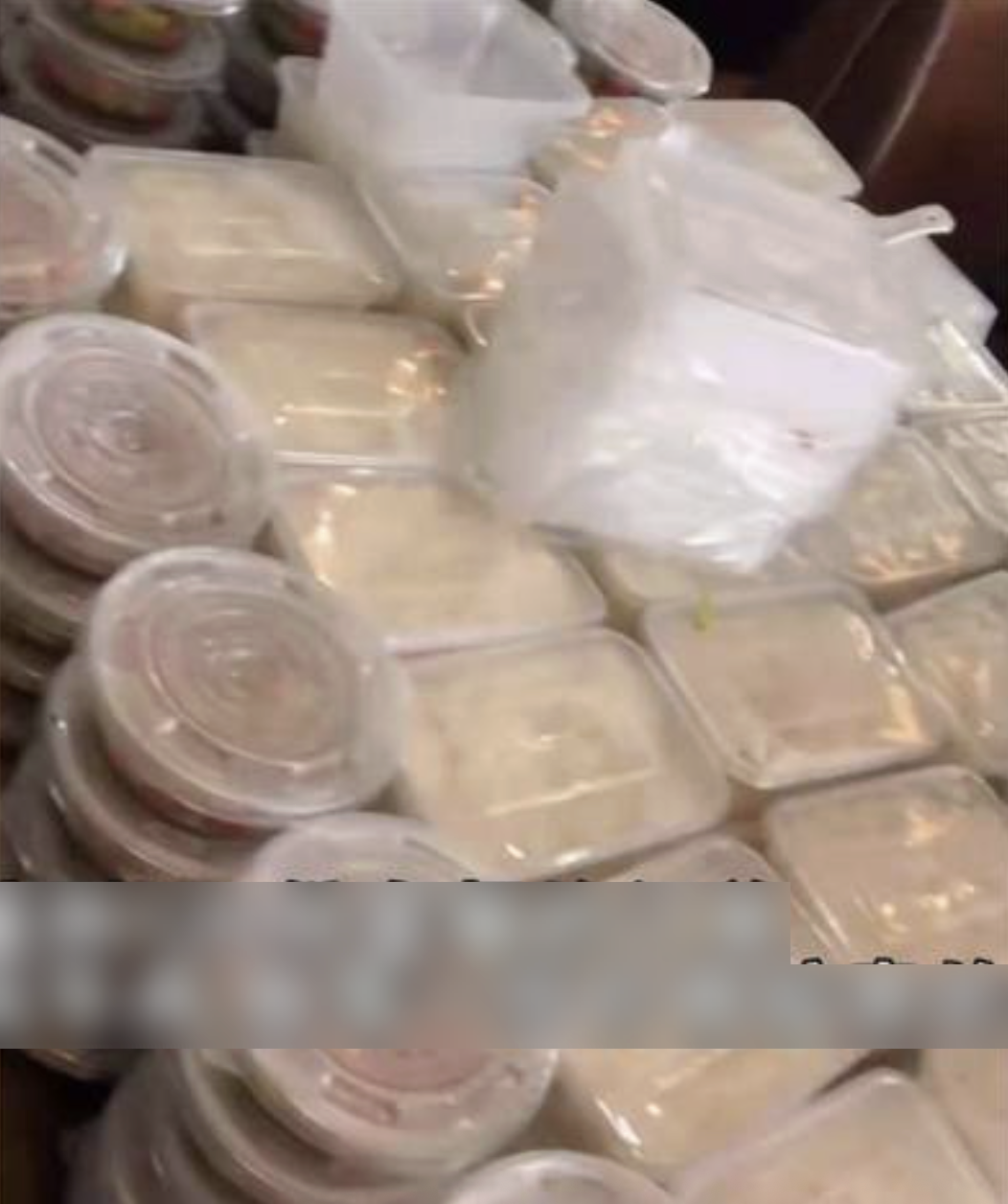 Kh&aacute;ch đặt 120 suất ăn, qu&aacute;n đ&oacute;ng g&oacute;i xong hết th&igrave; bị "bom h&agrave;ng": &Ocirc;ng chủ vẫn b&igrave;nh tĩnh l&agrave;m 1 điều - Ảnh 1.