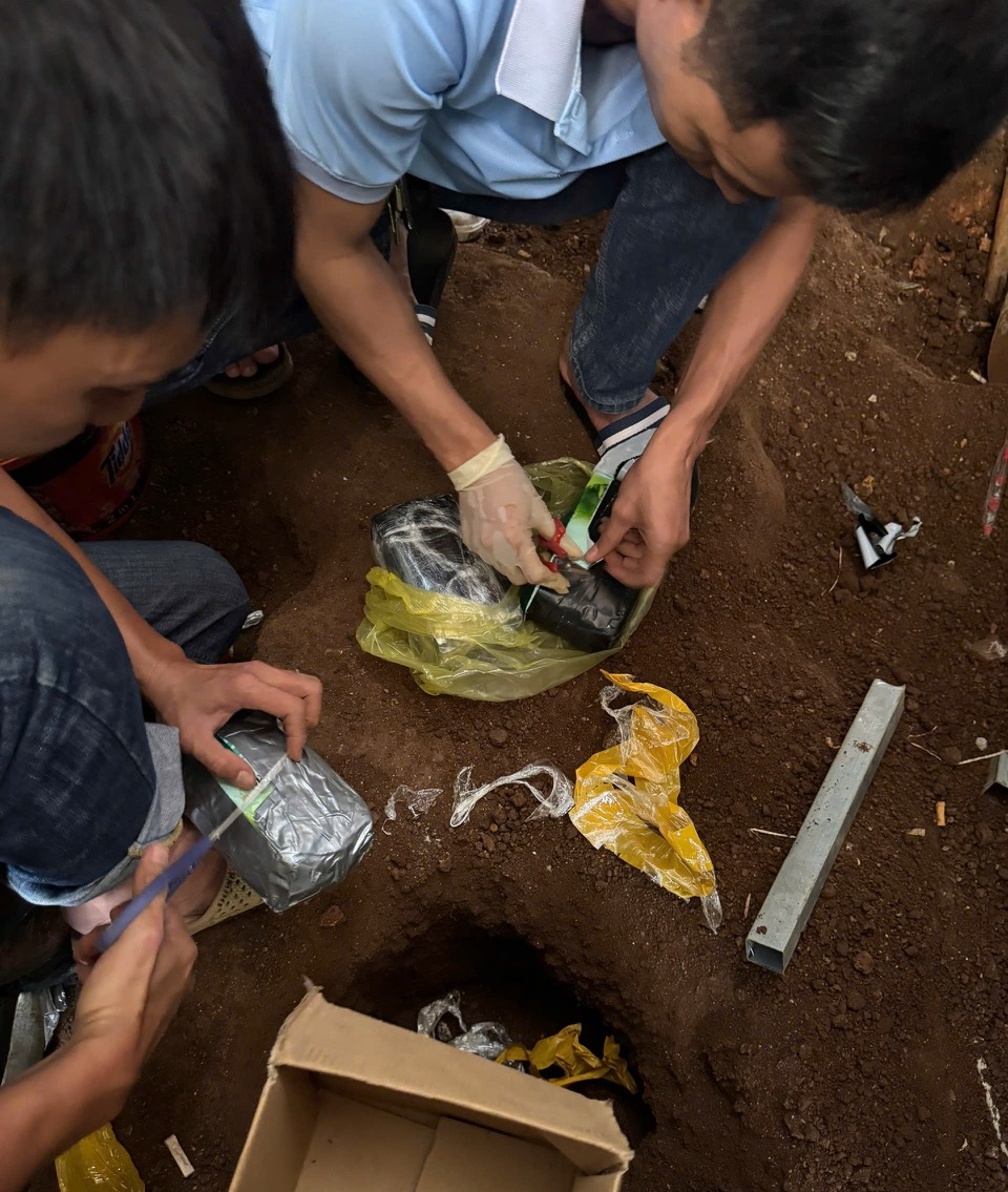 C&ocirc;ng an Đắk Lắk triệt ph&aacute; đường d&acirc;y ma t&uacute;y xuy&ecirc;n quốc gia lớn nhất năm 2023 - Ảnh 1.