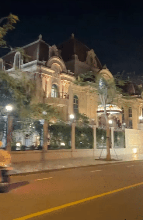 Đ&aacute;m cưới của &aacute;i nữ tập đo&agrave;n lớn ở B&igrave;nh Thuận đang "g&acirc;y b&atilde;o" MXH: Nh&agrave; g&aacute;i cỡ n&agrave;y th&igrave; nh&agrave; trai "khủng" cỡ n&agrave;o!- Ảnh 13.