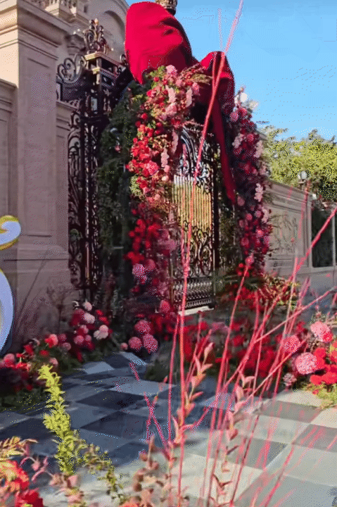 Đ&aacute;m cưới của &aacute;i nữ tập đo&agrave;n lớn ở B&igrave;nh Thuận đang "g&acirc;y b&atilde;o" MXH: Nh&agrave; g&aacute;i cỡ n&agrave;y th&igrave; nh&agrave; trai "khủng" cỡ n&agrave;o!- Ảnh 2.