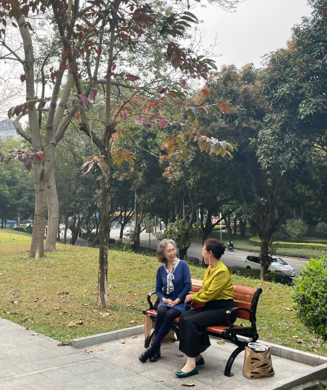 Tuổi 60 t&ocirc;i n&oacute;i thẳng với con d&acirc;u, con trai: Kh&ocirc;ng muốn ở chung th&igrave; chi tiền cho mẹ v&agrave;o viện dưỡng l&atilde;o, đ&ocirc;i b&ecirc;n c&ugrave;ng thoải m&aacute;i- Ảnh 1.