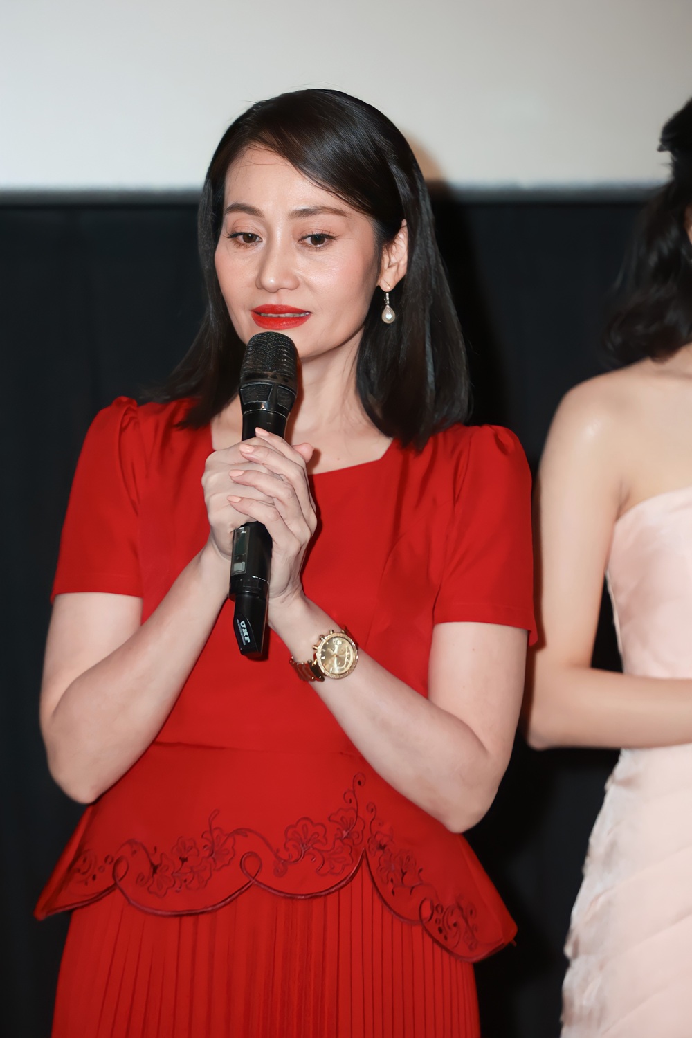 NSƯT Hạnh Th&uacute;y: &ldquo;C&oacute; những giai đoạn, mọi người kh&ocirc;ng li&ecirc;n lạc được với t&ocirc;i" - Ảnh 2.