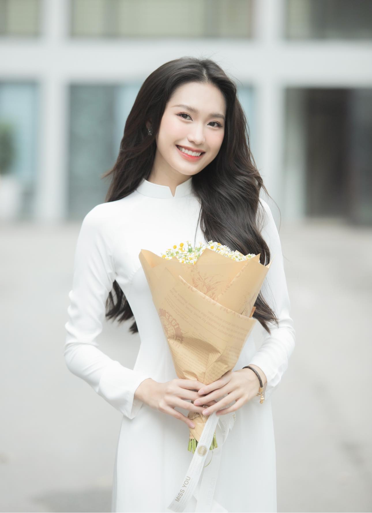 To&agrave;n cảnh vụ Do&atilde;n Hải My bị gắn m&aacute;c "l&agrave;m chảnh" khi đỗ Thạc sĩ ĐH Luật, Mai H&agrave; Trang nổi giận b&ecirc;nh vực - Ảnh 6.