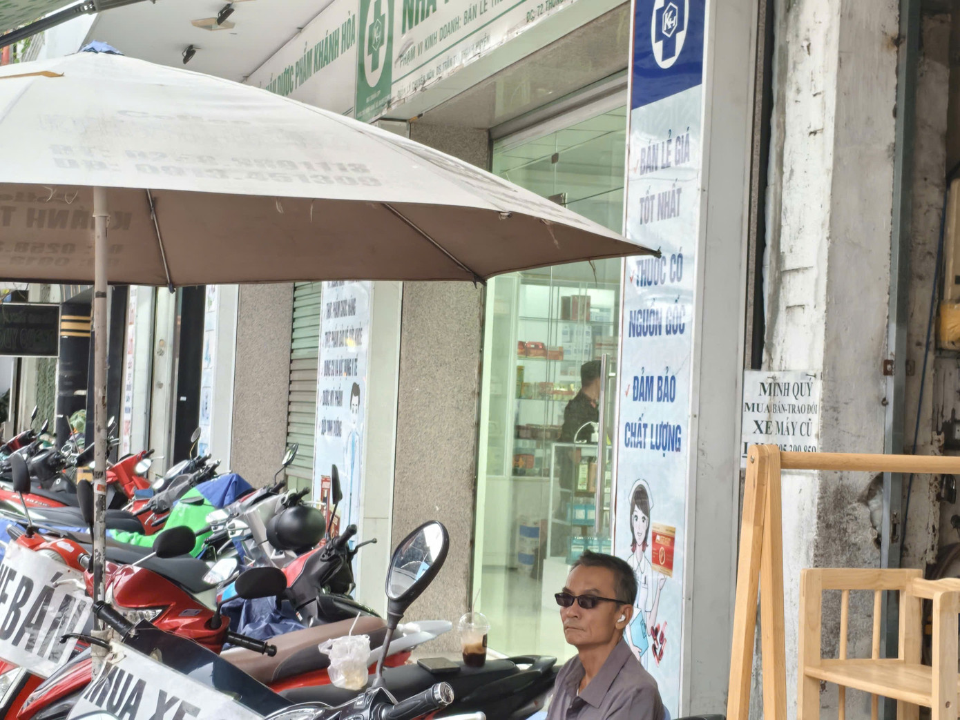 C&ocirc;ng an kh&aacute;m x&eacute;t C&ocirc;ng ty cổ phần Dược phẩm kh&aacute;nh h&ograve;a v&igrave; nghi vấn vi phạm ph&aacute;p luật - Ảnh 2.