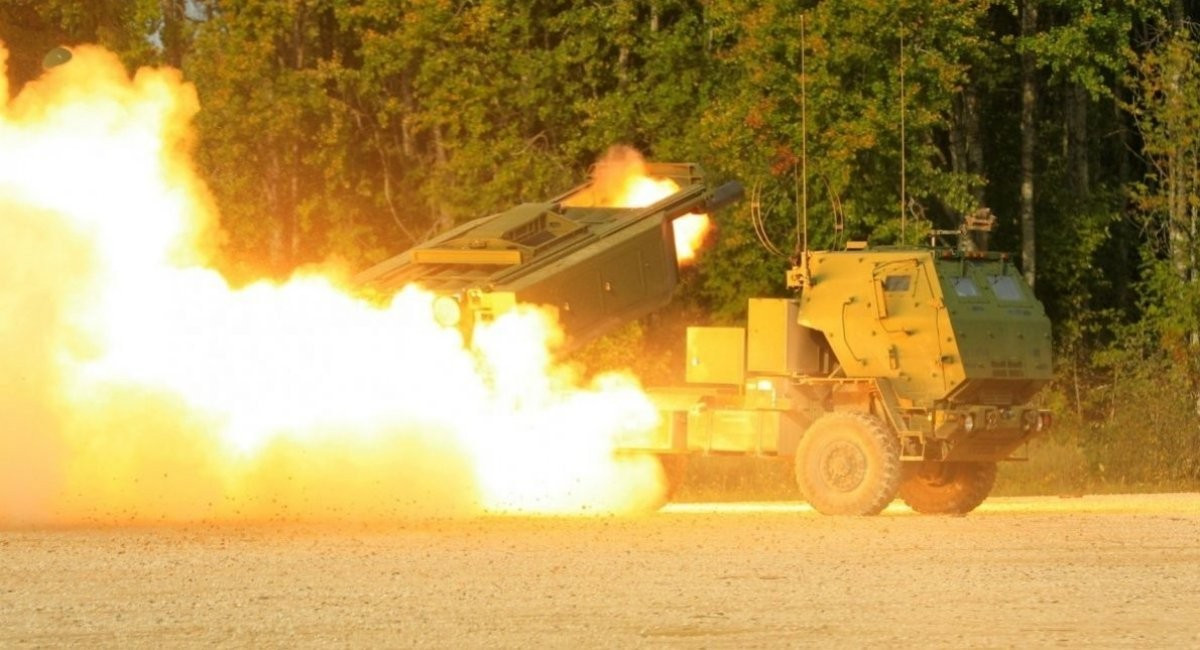 Ukraine ph&aacute;t triển hệ thống t&ecirc;n lửa tương tự HIMARS để tăng cường sức mạnh qu&acirc;n sự - Ảnh 1.