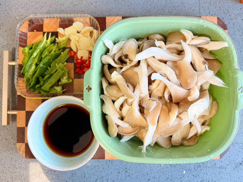 Những người th&ocirc;ng minh sẽ mua 5 loại rau n&agrave;y để nấu ăn: Kh&ocirc;ng chứa thuốc trừ s&acirc;u, rẻ v&agrave; l&agrave;m m&oacute;n g&igrave; cũng ngon- Ảnh 2.