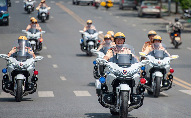 Th&ocirc;ng b&aacute;o n&oacute;ng tới tất cả c&aacute;c phương tiện giao th&ocirc;ng ở H&agrave; Nội từ chiều 26/12 - Ảnh 1.