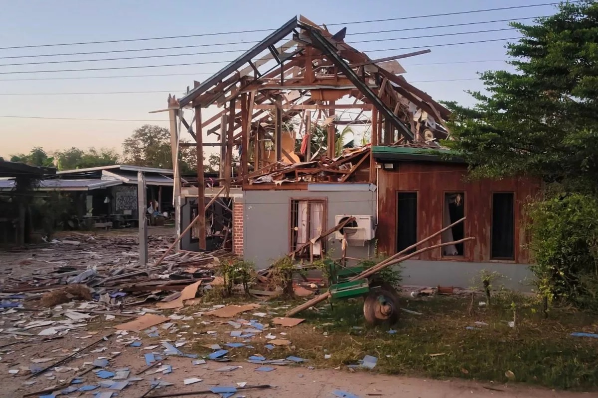 Th&aacute;i Lan bị dội 40 t&ecirc;n lửa, Campuchia hứng hơn trăm quả đạn ph&aacute;o - Ảnh 2.