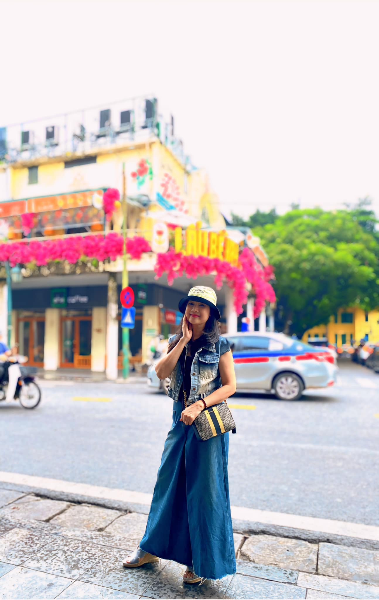 Nữ NSND U60 trẻ đẹp như 30, h&ocirc;n nh&acirc;n vi&ecirc;n m&atilde;n b&ecirc;n chồng đại gia hơn 15 tuổi - Ảnh 5.