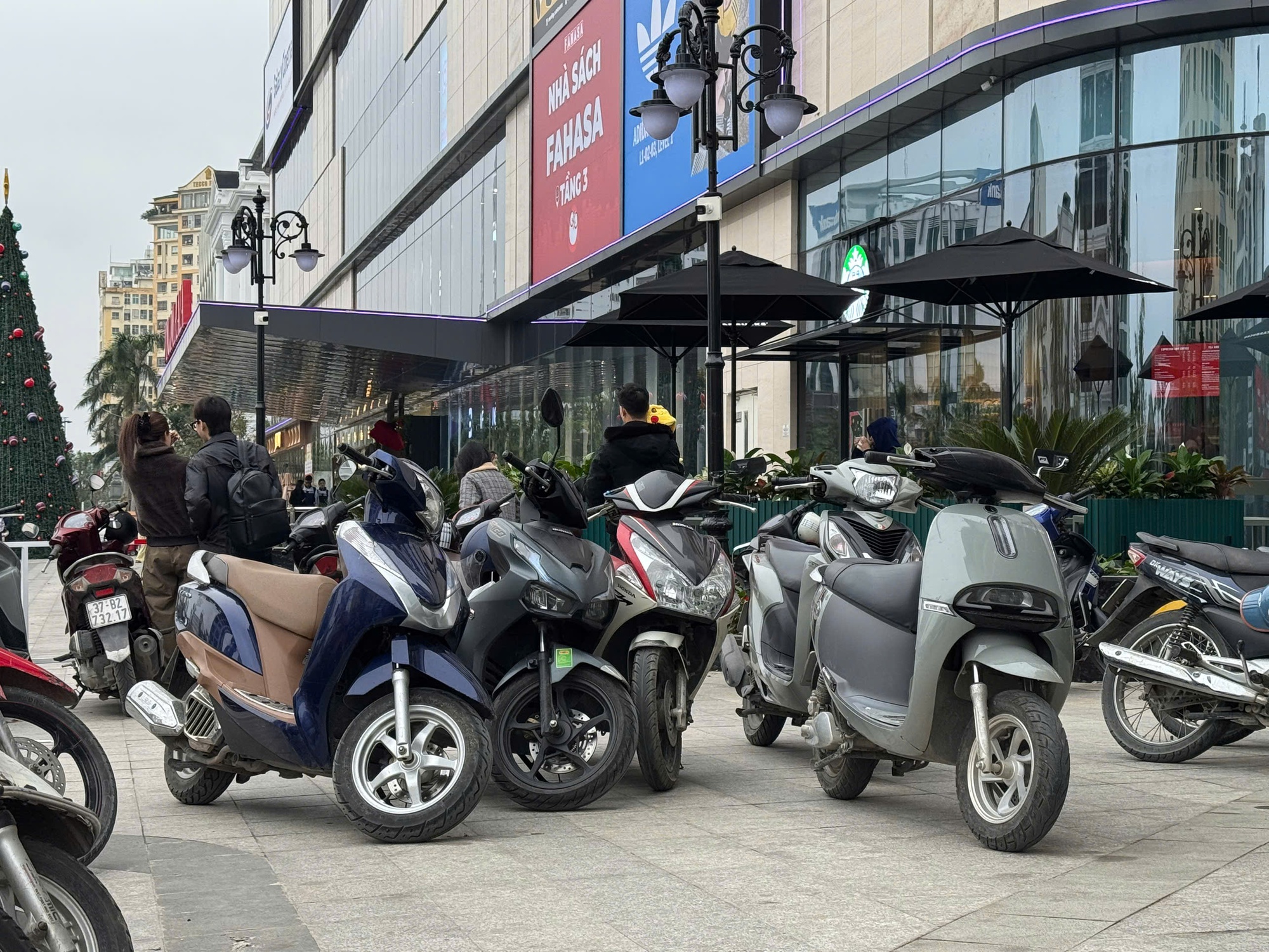 Mua xe m&aacute;y online: &lsquo;Chỉ d&agrave;nh cho người r&agrave;nh xe c&oacute; nhiều kinh nghiệm&rsquo;- Ảnh 3.