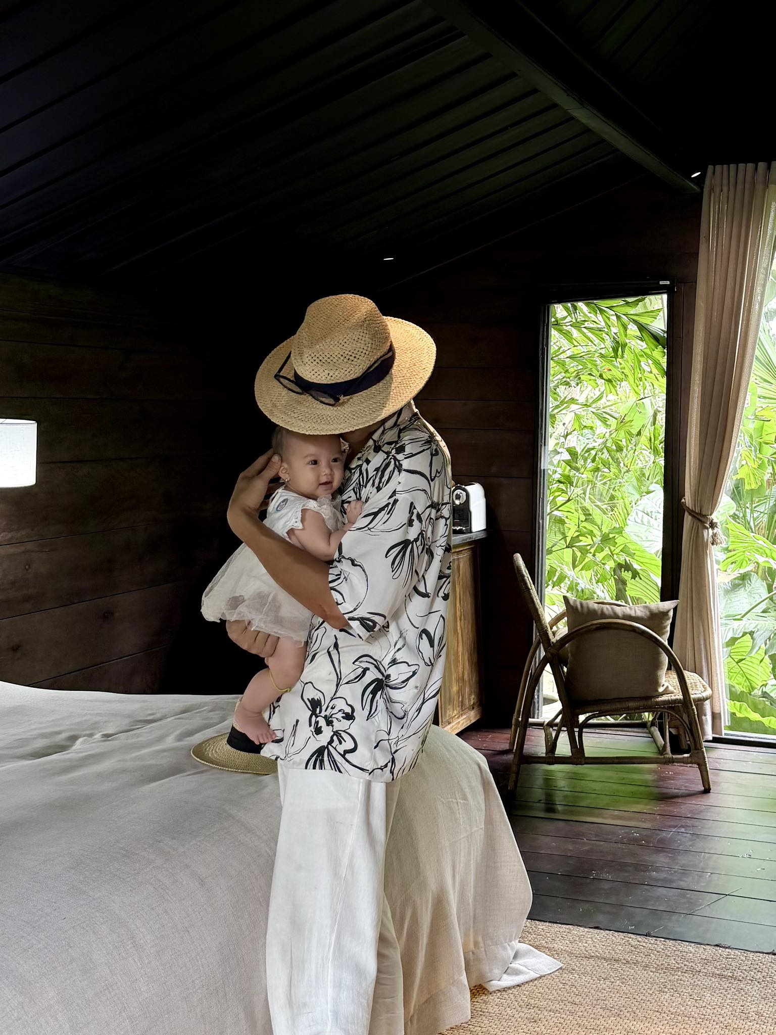 Mẹ đơn th&acirc;n 