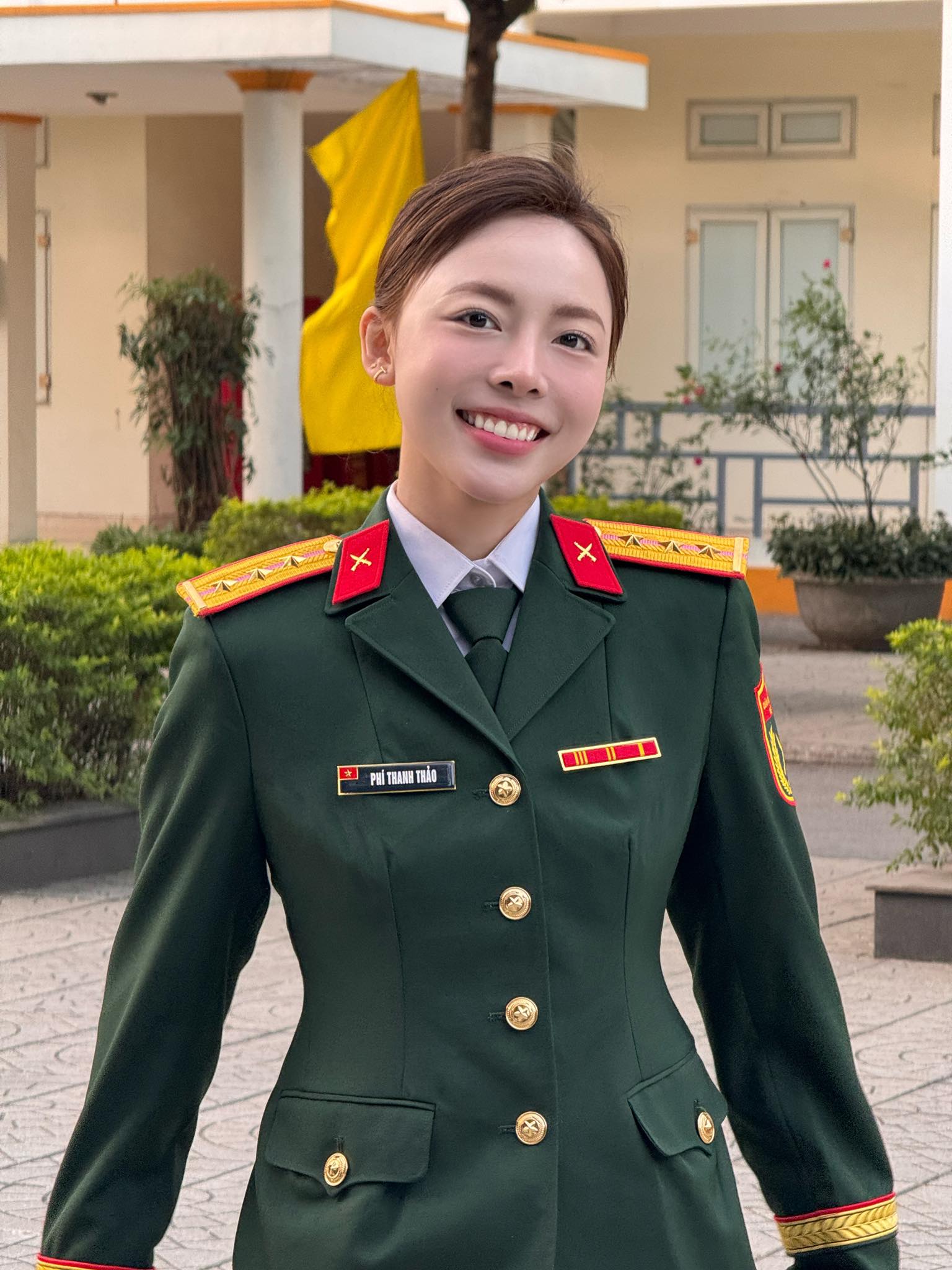 Xạ thủ Ph&iacute; Thanh Thảo kh&aacute;c lạ sau loạt hint t&igrave;nh cảm với L&yacute; Đức U22 Việt Nam, netizen n&oacute;i thẳng: "Vibe n&agrave;y kh&ocirc;ng hợp" - Ảnh 3.