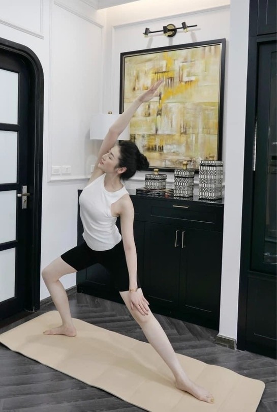 Mỹ nh&acirc;n "theo chồng bỏ cuộc chơi", ở biệt thự 250 tỷ cao cấp nhất H&agrave; th&agrave;nh - Ảnh 13.