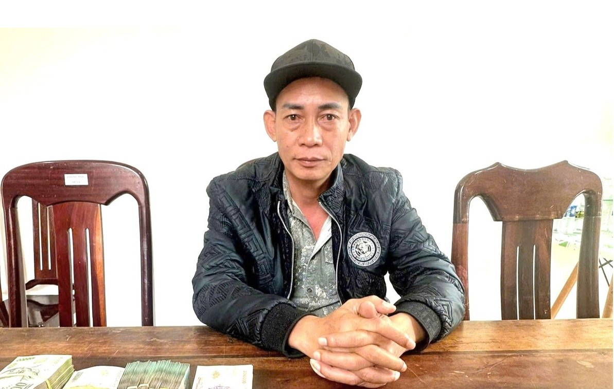 Băng nh&oacute;m cướp t&agrave;i sản 1 , 5 tỷ đồng tại Đắk Lắk bằng chi&ecirc;u b&aacute;n thi&ecirc;n thạch - Ảnh 1.