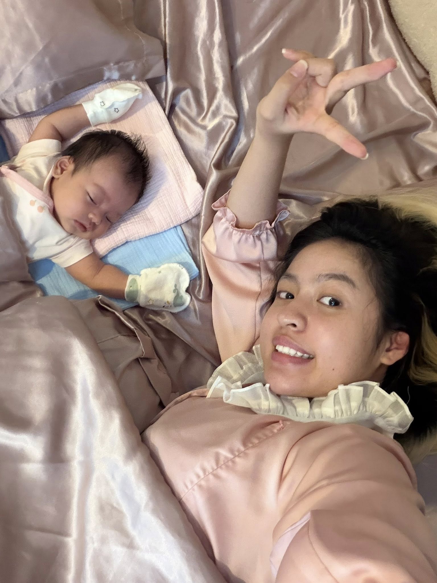 Hotgirl "trứng r&aacute;n" t&aacute;i xuất sau 2 th&aacute;ng ở cữ, diện đầm ren trắng khoe body về d&aacute;ng thần tốc- Ảnh 9.