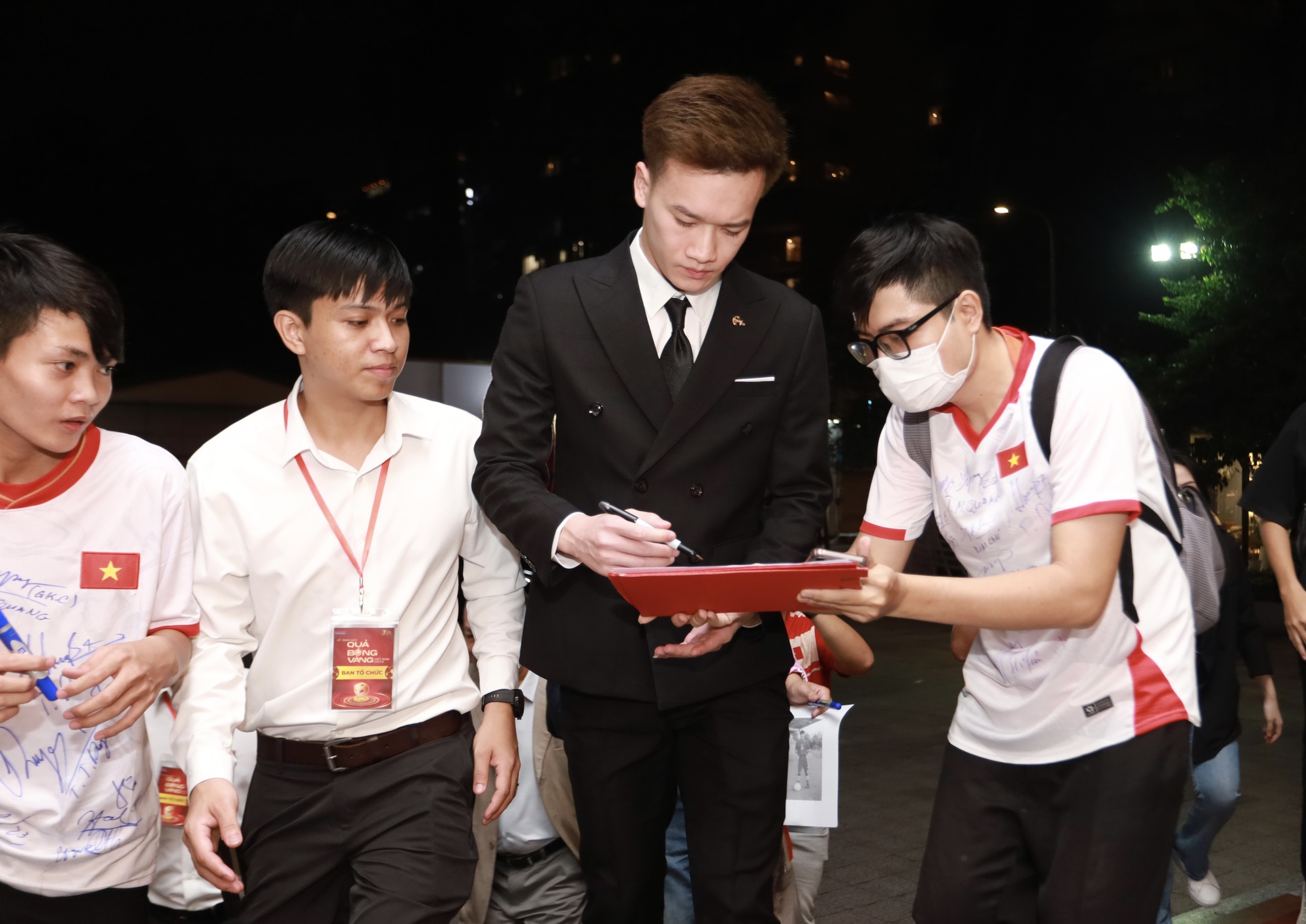 B&iacute;ch Thuỳ  - Ảnh 7.