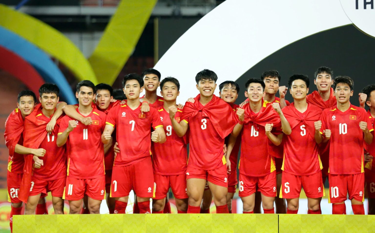 Đ&igrave;nh Bắc hết cơ hội thi đấu ở Asian Games 2026 - Ảnh 2.