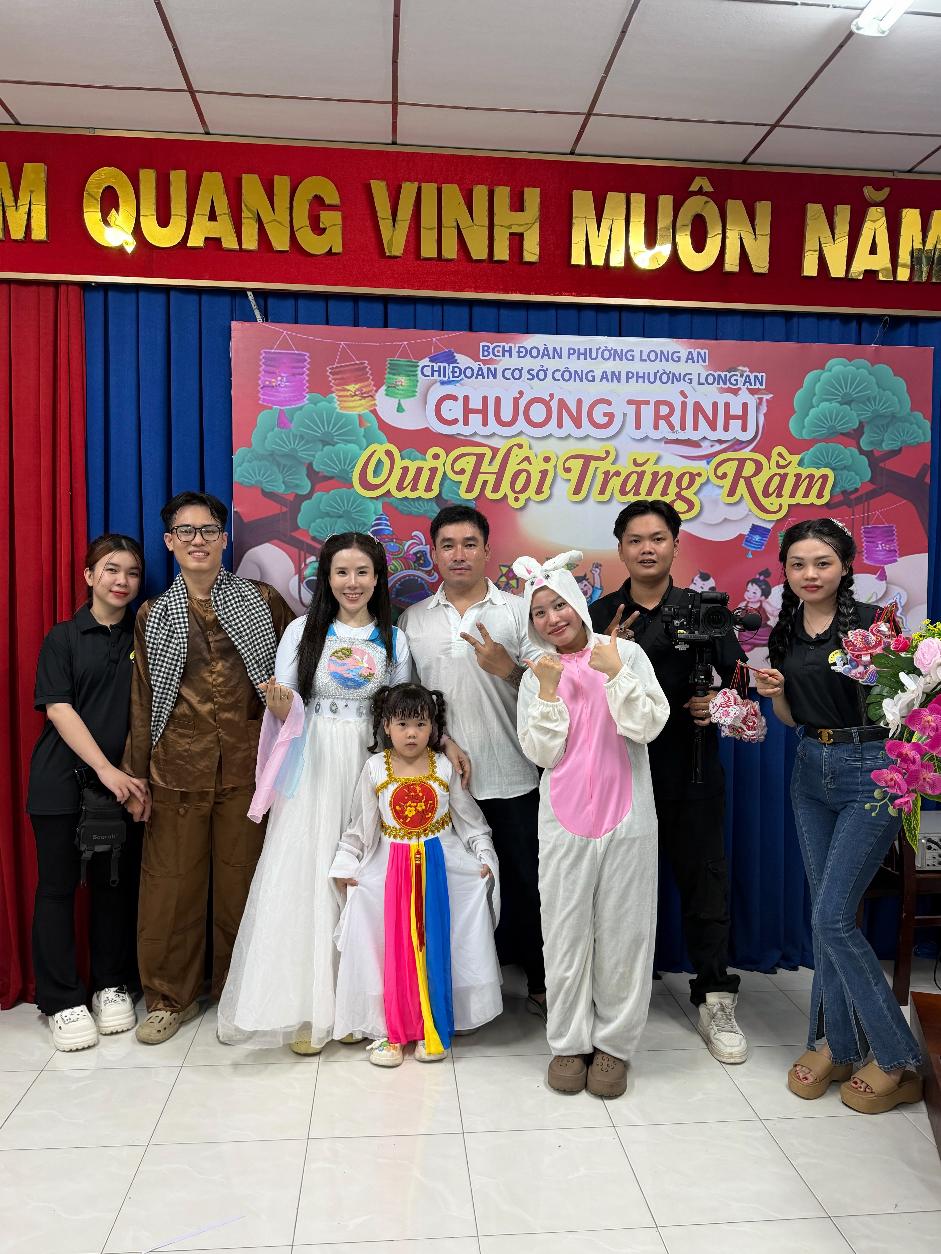 Nguyễn Thị Y B&igrave;nh (Y B&igrave;nh Đ&acirc;y): H&agrave;nh tr&igrave;nh lan tỏa y&ecirc;u thương từ thế giới ảo đến đời thực - Ảnh 2.