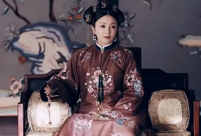 Khi C&agrave;n Long 88 tuổi, Gia Kh&aacute;nh tiến cử thiếu nữ 13: Mới được sủng &aacute;i nửa năm số phận vội rẽ hướng &eacute;o le - Ảnh 1.