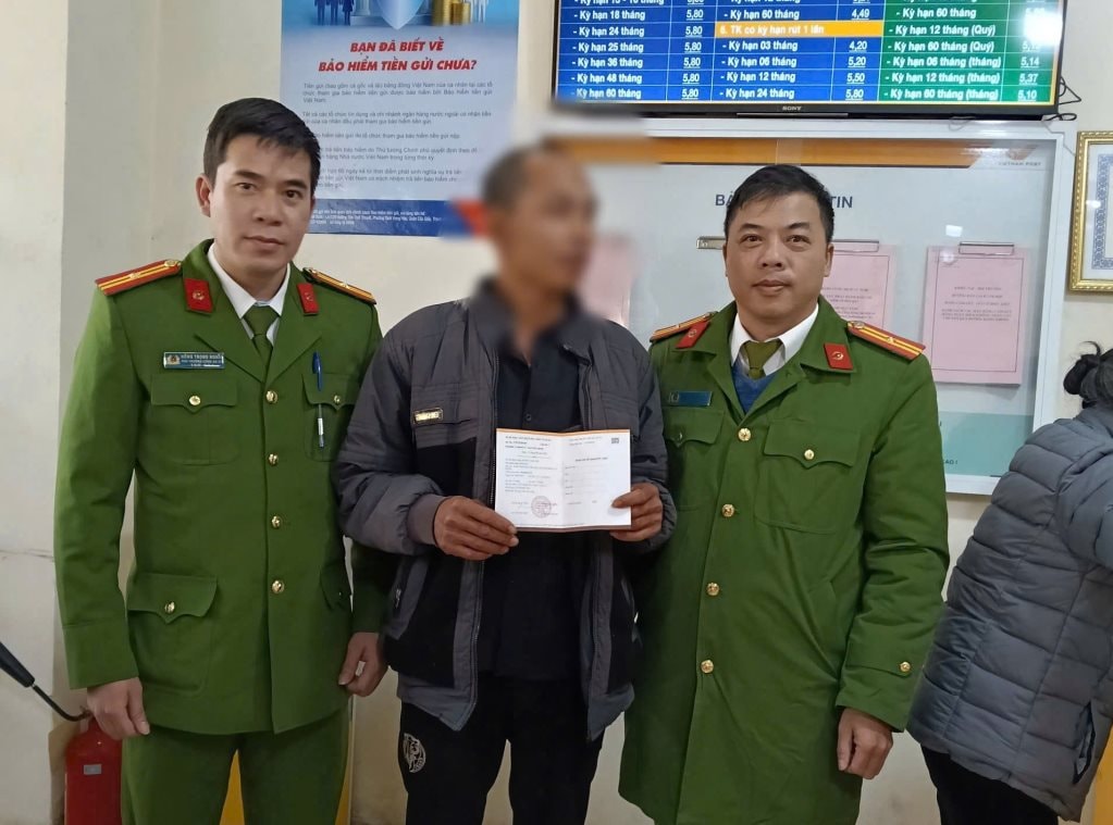 Công an Cao Bằng ngăn chặn vụ lừa đảo chuyển khoản 67 triệu đồng đáng chú ý - Ảnh 2.