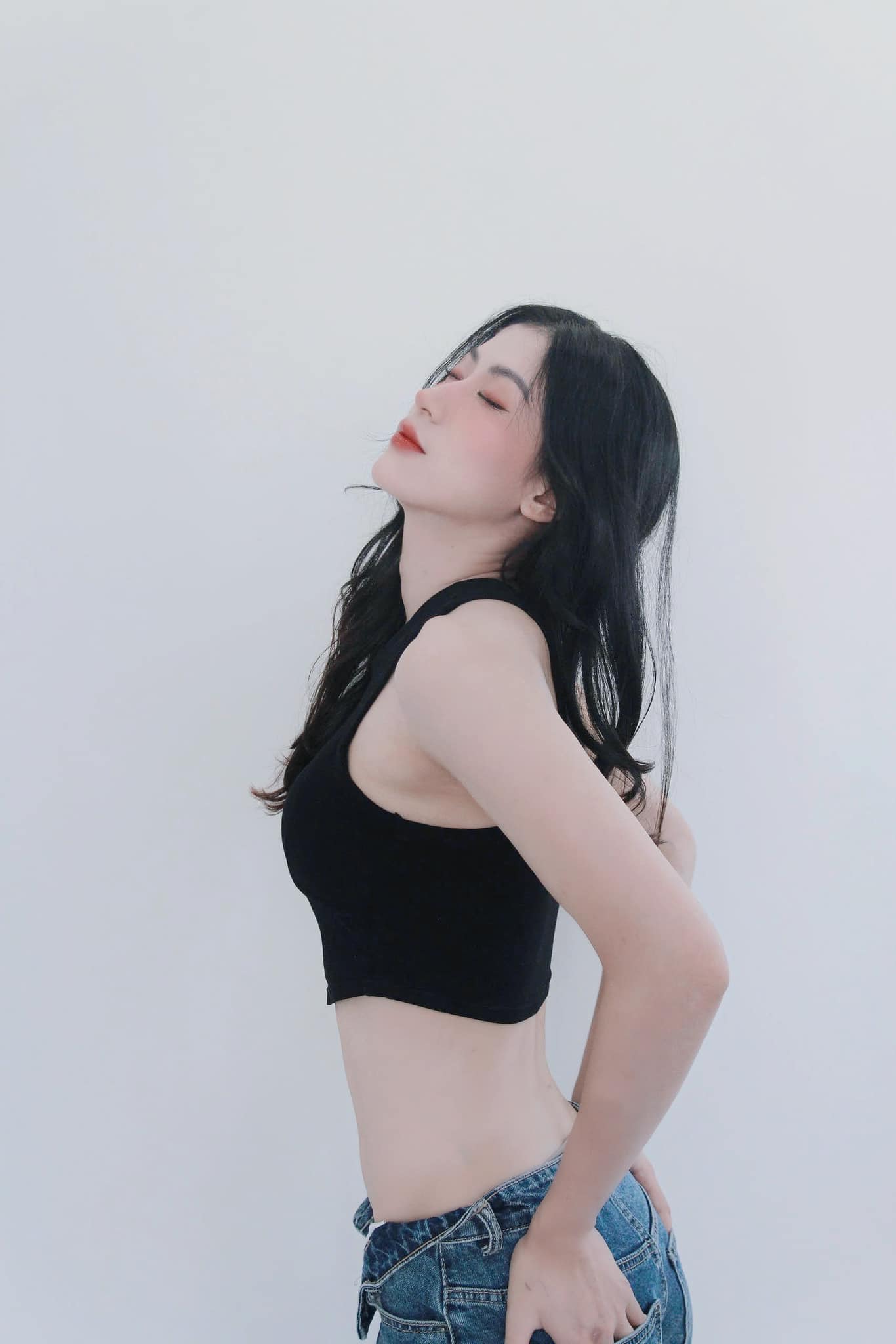 Hoa kh&ocirc;i b&oacute;ng chuyền mang h&agrave;m Đại u&yacute; g&acirc;y sốt với ảnh tổng kết 2025: Visual xinh đẹp, th&agrave;nh t&iacute;ch cực "khủng"! - Ảnh 9.