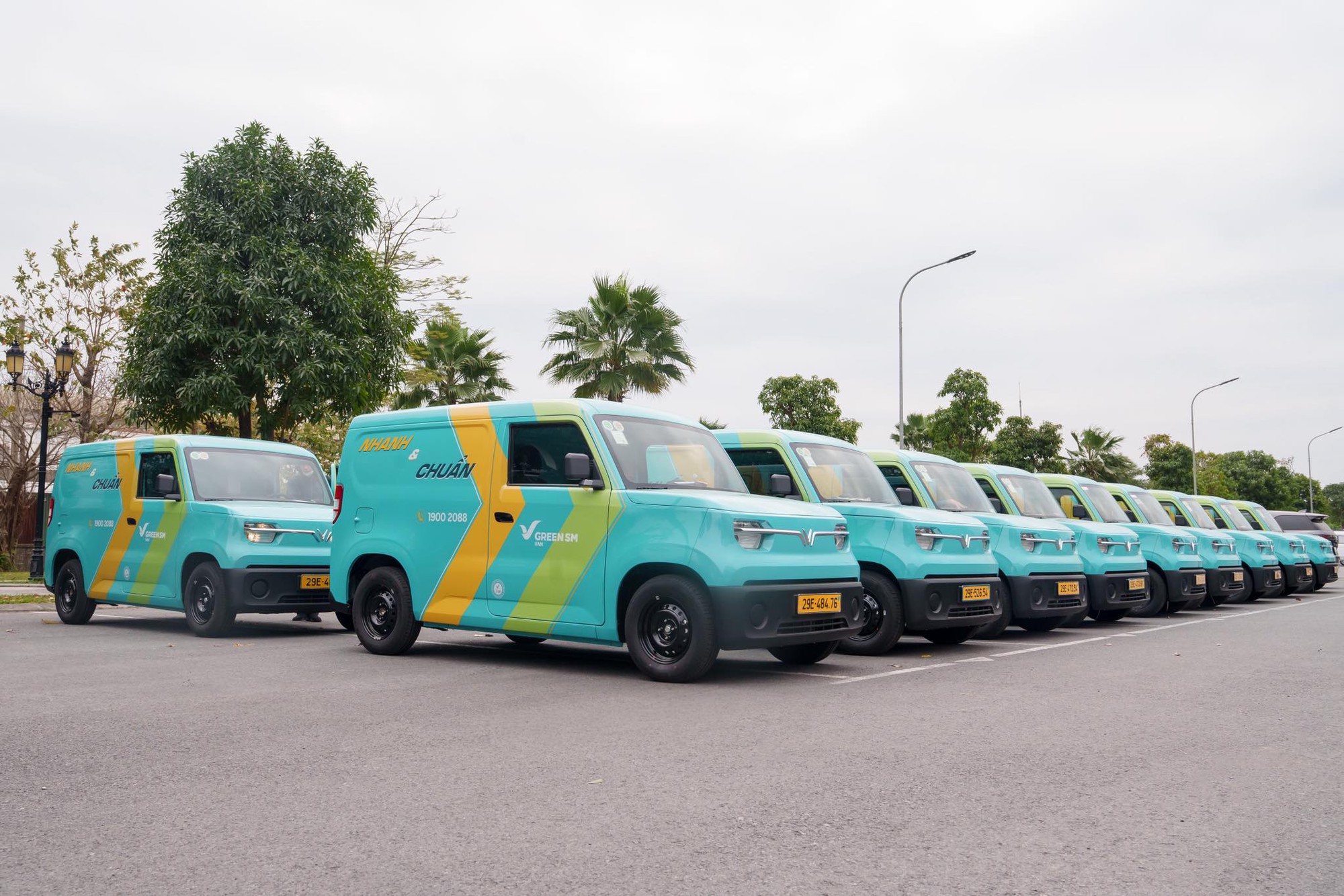 T&ocirc;i thử đặt giao h&agrave;ng bằng VinFast EC Van v&agrave; đ&acirc;y l&agrave; những điều chưa kể- Ảnh 1.