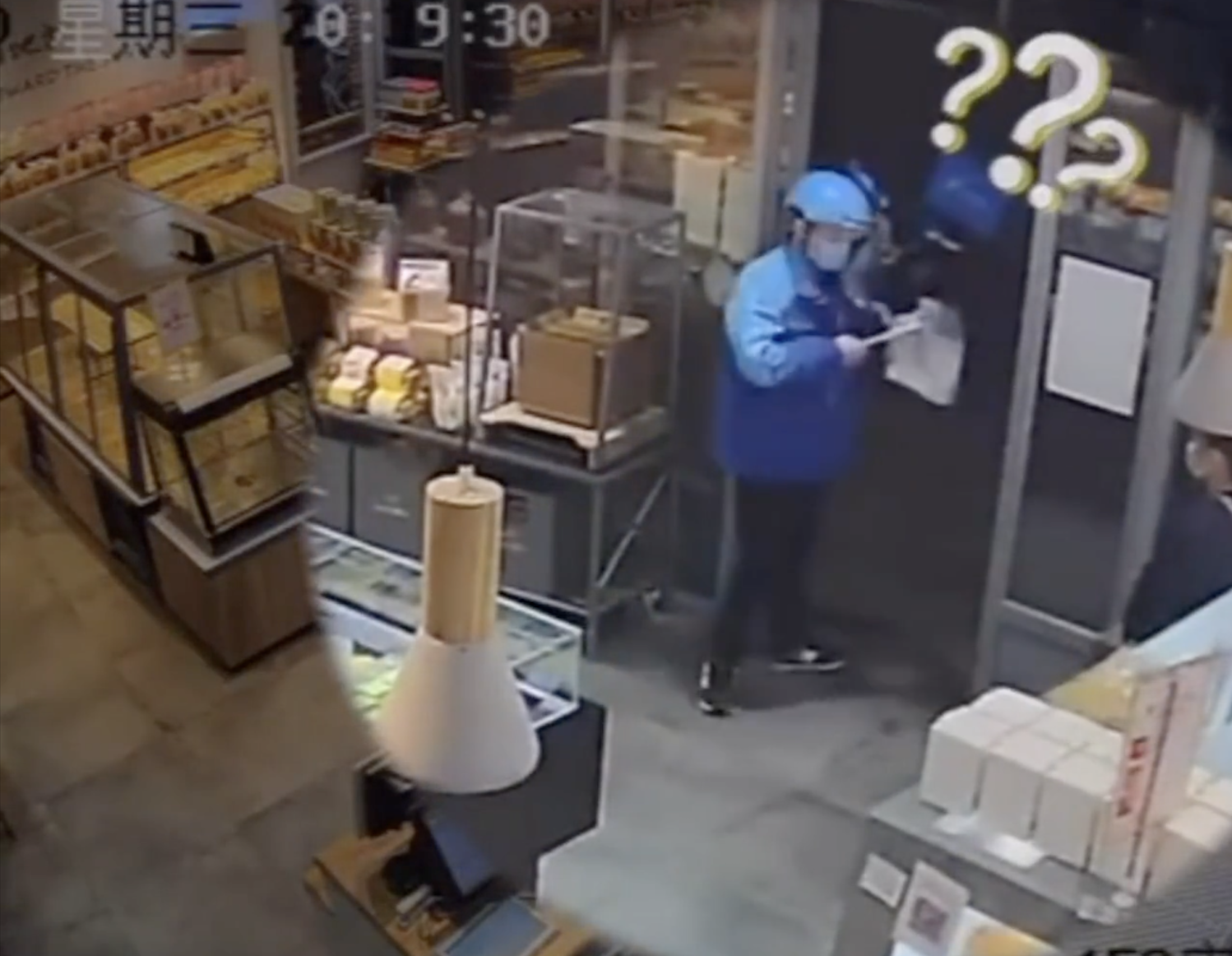 C&acirc;u chuyện cảm động của nam shipper nhận b&aacute;nh kem sinh nhật - Ảnh 1.