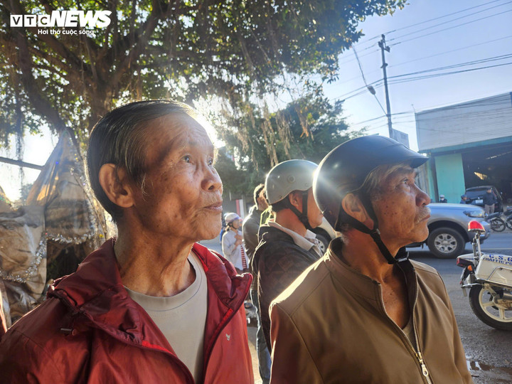 Vụ ch&aacute;y nh&agrave; Đắk Lắk: 4 Người trong gia đ&igrave;nh thiệt mạng thương t&acirc;m - Ảnh 1.