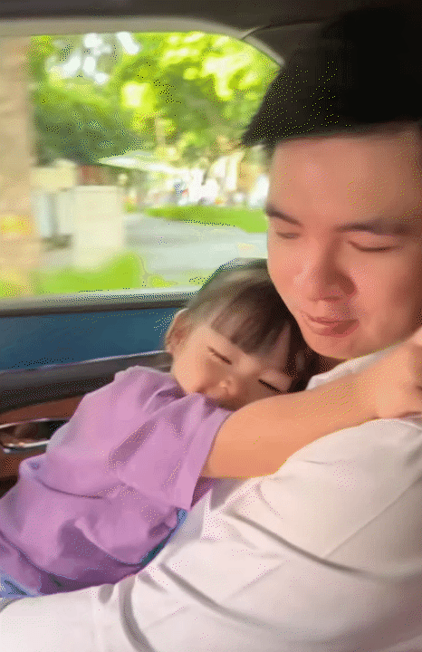 N&oacute;i c&ograve;n chưa s&otilde;i, &aacute;i nữ nh&agrave; Đỗ Mỹ Linh đ&atilde; khiến d&acirc;n mạng tan chảy v&igrave; qu&aacute; kh&eacute;o "nịnh ba"- Ảnh 4.