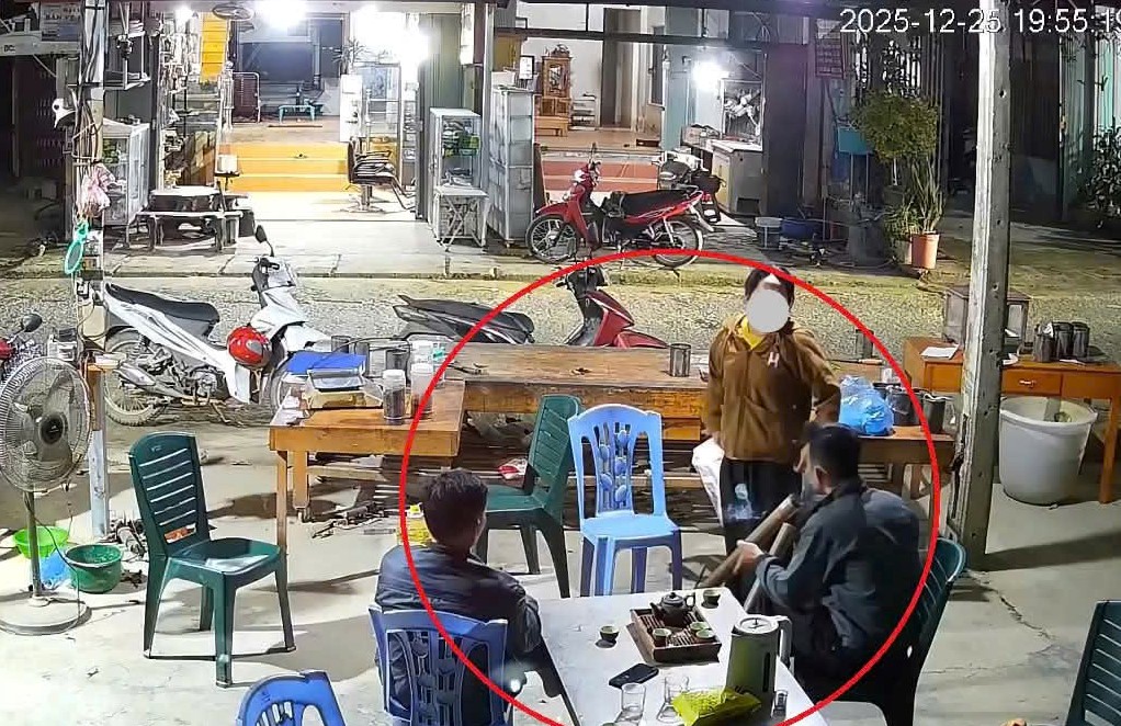 Th&ocirc;ng tin mới vụ cầm điếu c&agrave;y đập vợ, chồng bị đ&acirc;m tử vong - Ảnh 1.