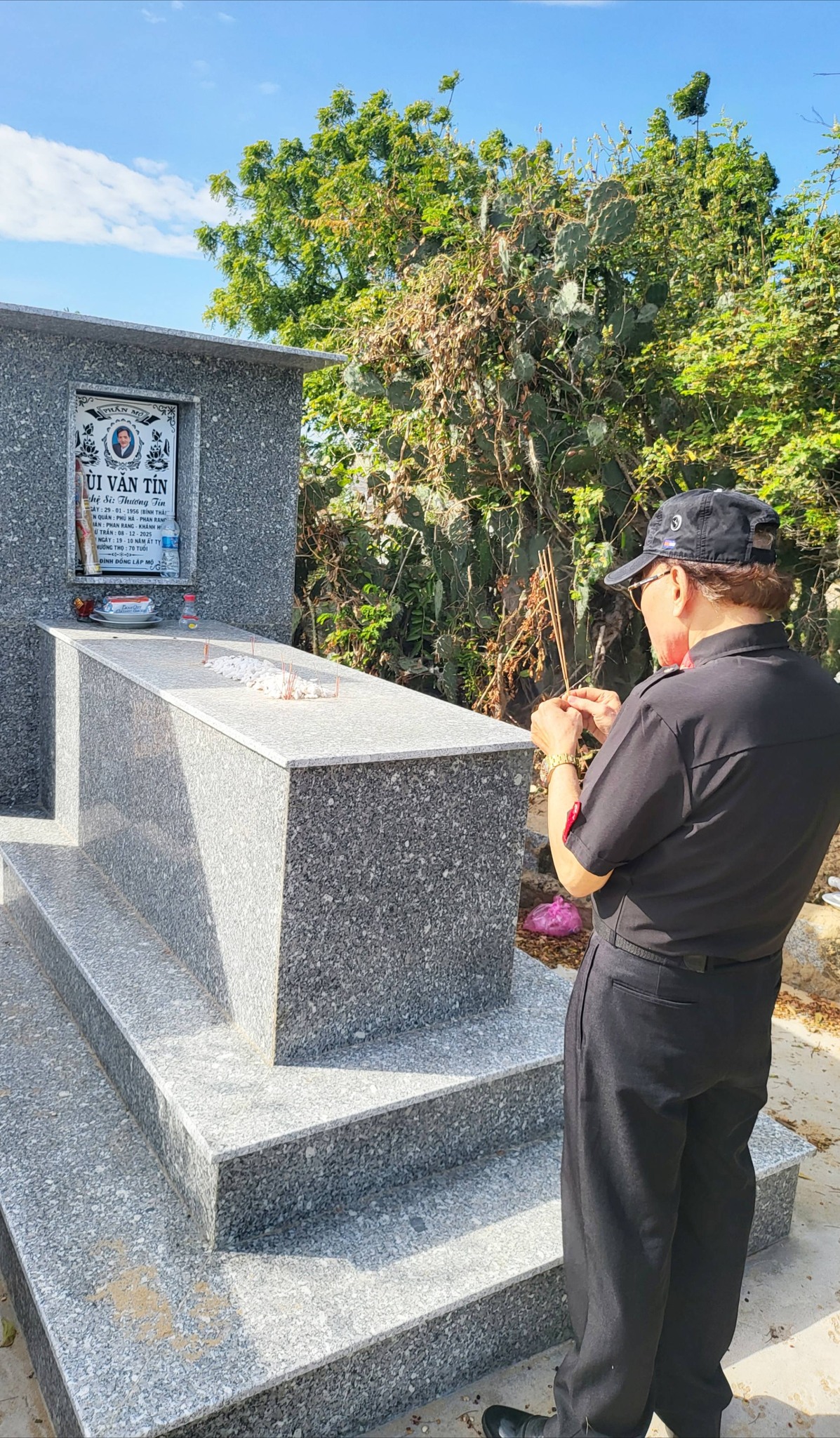 Mẹ ruột chưa biết tin NS Thương T&iacute;n đ&atilde; qua đời- Ảnh 1.