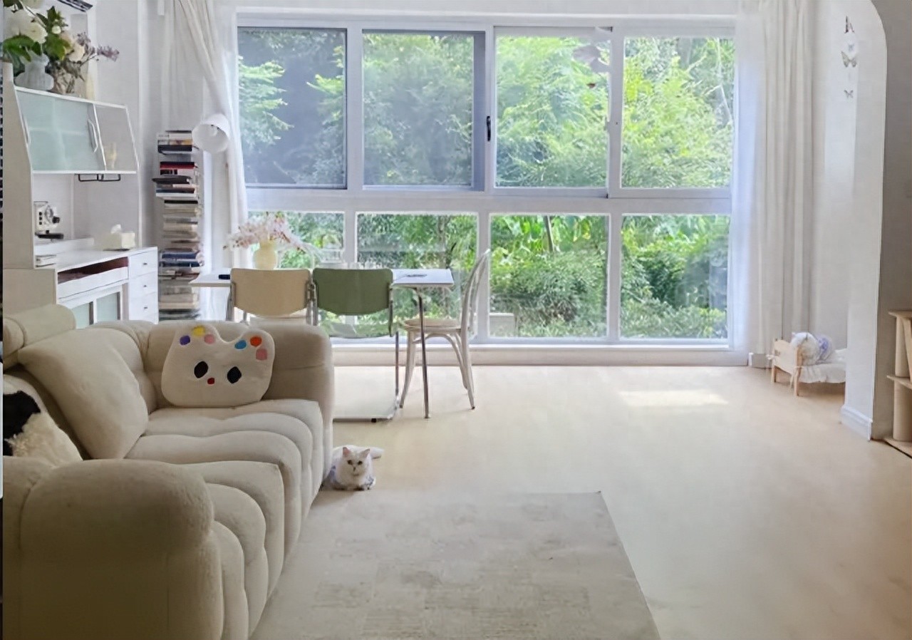 Mẹ H&agrave; Nội chia sẻ: Sau khi chuyển từ tầng 5 l&ecirc;n tầng 25, t&ocirc;i đ&atilde; hối hận v&ocirc; c&ugrave;ng- Ảnh 1.