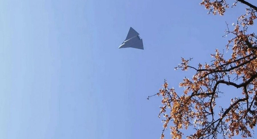 Ti&ecirc;m k&iacute;ch J - 36 Trung Quốc ph&aacute;t triển nhanh ch&oacute;ng vượt trội so với F - 47 của Mỹ - Ảnh 1.