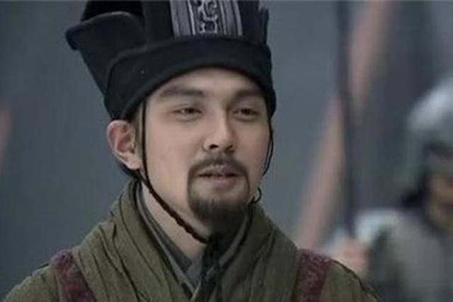 T&agrave;o Th&aacute;o giết Lữ Bố tưởng trừ đại họa, kh&ocirc;ng ngờ Qu&aacute;ch Gia thở d&agrave;i: Người đ&aacute;ng sợ l&agrave; kẻ đứng b&ecirc;n cạnh - Ảnh 3.